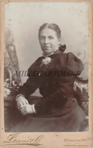 ENGLAND - Maidstone - CDV Photo Lewis & Co - Woman