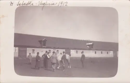 SERBIEN - Szabadka Subotica, Ställe, Pferde 1912 Foto Postkarte