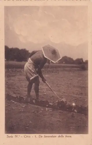 CHINA - Ein Landarbeiter (A worker of the land) 1920 Missions Postcard