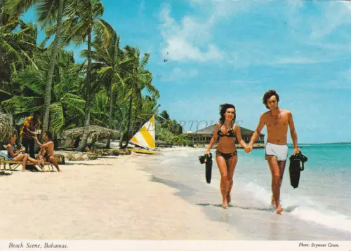 BAHAMAS - Beach Scene, Nassau 1984