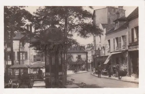 FRANKREICH - Paris, Montmartre, Place du Tertre, Fotopostkarte