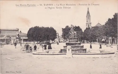 FRANKREICH - Tarbes, La Place Marcadieu, Fontaine de l'Amour, Postkarte