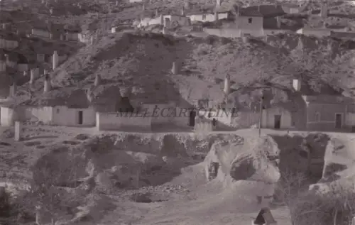 SPANIEN - Cullar-Baza - Cuevas Tipicas - Foto Postkarte