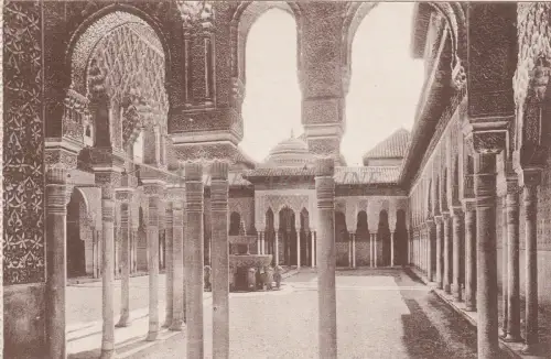 SPANIEN - Granada - Alhambra - Patio de los Leones, Übersicht