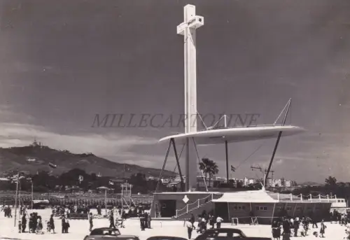 SPANIEN - Barcelona, Monumentaler Altar an der Plaza de Pio XII, Postkarte 1952
