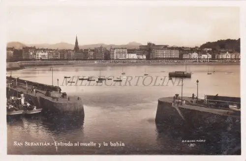 SPANIEN - San Sebastian, Entrada al Muelle y la Bahia, Alsina Foto Postkarte