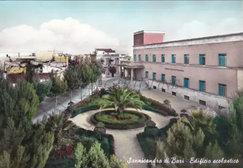 SANNICANDRO DI BARI - Schulgebäude, Postkarte 1965