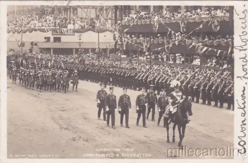 * UK - London - Edward VII, Coronation 1902 - Lord Roberts & Beefeaters