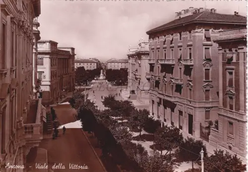 ANCONA - Viale della Vittoria, Foto Postkarte 1948