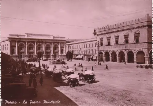 PESARO - La Piazza Principale, Foto Postkarte 1953