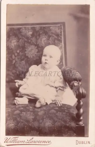 KABINETTFOTO - UK, Neugeborenes Baby, William Lawrence, Dublin 1895