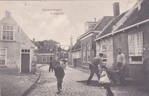 NIEDERLANDE - Scheveningen, Dorpsgezicht, Postkarte