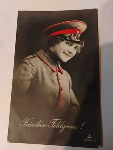 Fräulein Feldgrau! Postkarte: