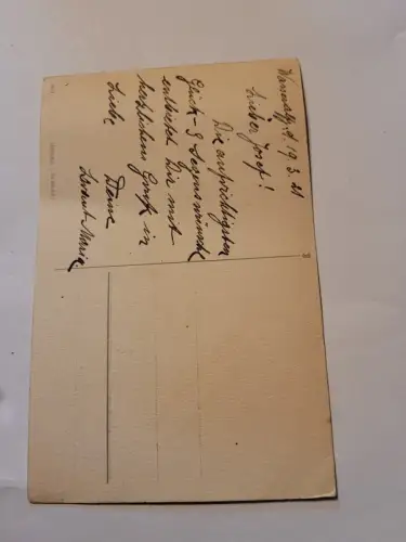 Kind mit Blumen Postkarte: