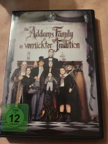 Die Addams Family in verrückter Tradition (DVD)