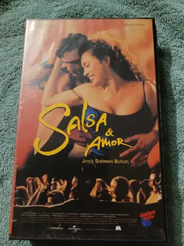 Salsa & Amor (VHS)