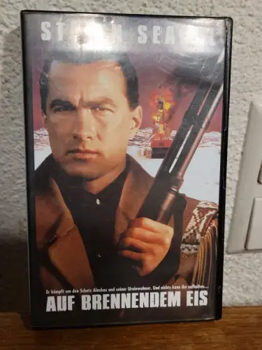 Au brennendem Eis (VHS)