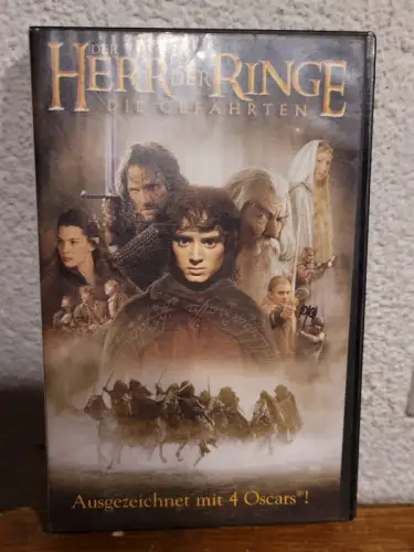 Der Herr der Ringe - Die Gefährten (VHS)