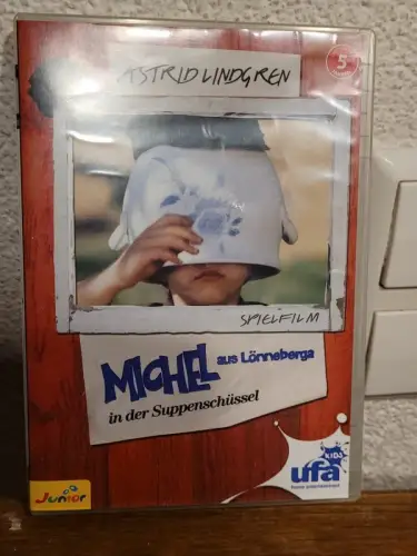 Michel in der Suppenschüssel (DVD) Olle Hellbom Jan Ohlsson  und  Lena Wisborg:
