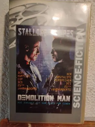 Demolition Man (VHS) BN32843
