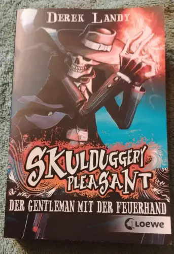 Pleasant; Teil: Bd. 1. Skulduggery