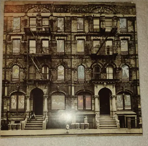 Physical Graffiti Zepplin, Led: