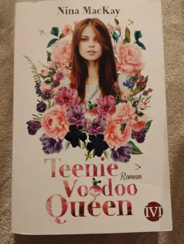Teenie Voodoo Queen MacKay, Nina: