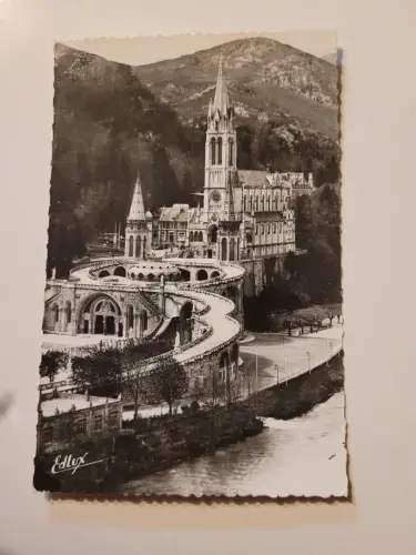 Lourdes Postkarte: