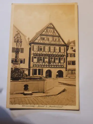 Alt-Leonberg - Krone und Marktbrunnen Postkarte: