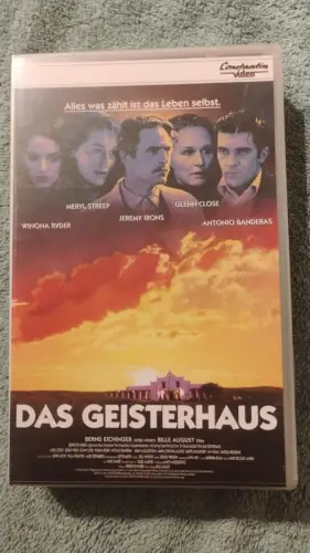 Das Geisterhaus (VHS)