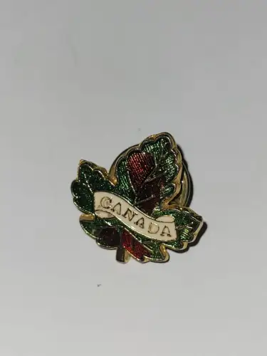 Pin - Canada