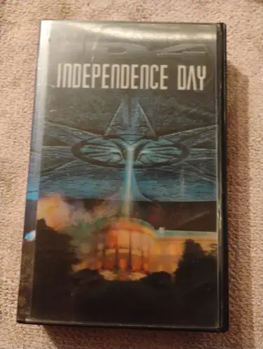 Independence Day [VHS]