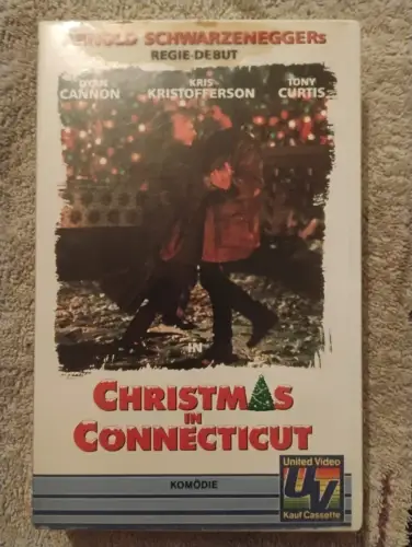 Christmas in Connecticut [VHS]