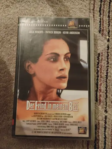 Der Feind in meinem Bett [VHS]