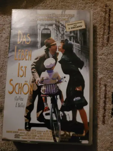 Das Leben ist schön [VHS]