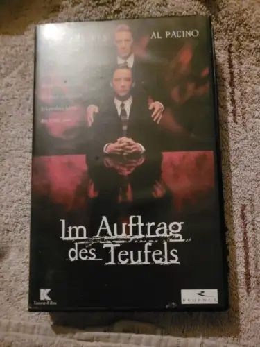 Im Auftrag des Teufels [VHS]