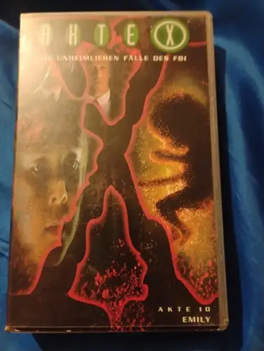 Akte X - Akte 10: Emily [VHS]