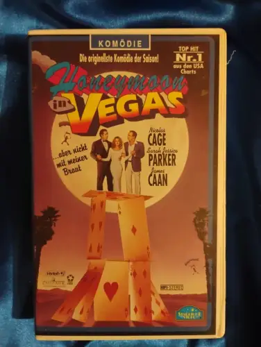 Honeymoon in Vegas [VHS]