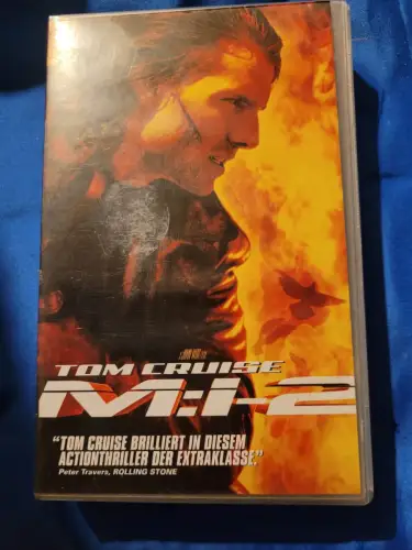 Mission Impossible 2 - M:I-2 [VHS]