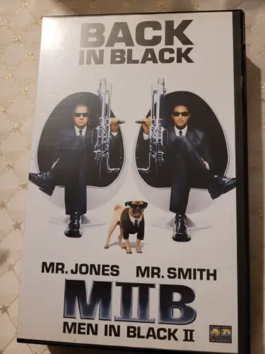 Men in Black 2 [VHS]