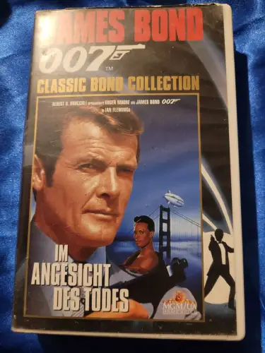 James Bond - Im Angesicht des Todes [VHS]