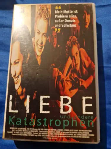 Liebe und andere Katastrophen [VHS]