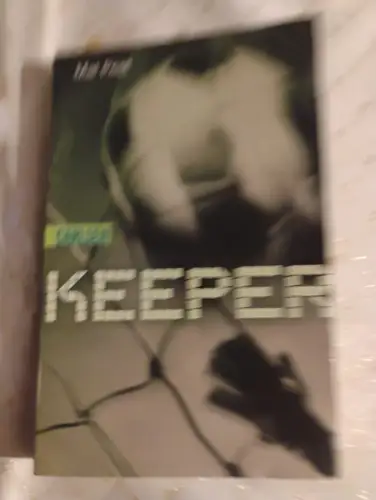 Keeper Schönfeld, Eike und Mal Peet: