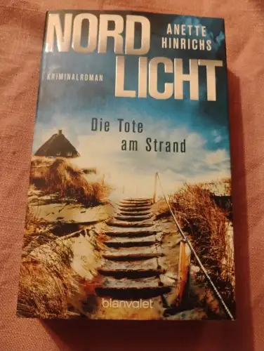 Nordlicht - Die Tote am Strand Kriminalroman - Die SPIEGEL-Nr.1-Bestsellerreihe 