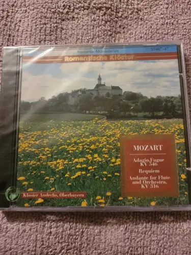 Mozart - Adagio Fugue KV 546 / Requiem ..