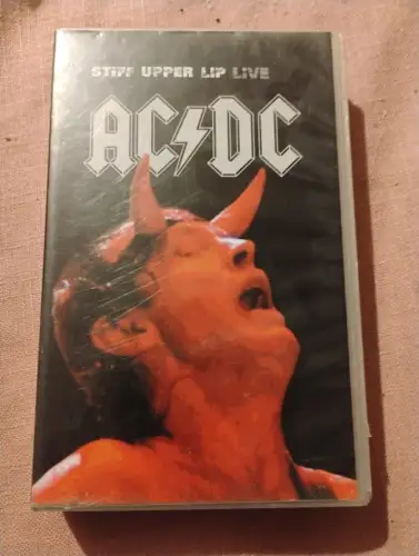 AC/DC - Stiff Upper Lip/Live [VHS]