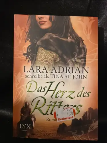 Das Herz des Ritters Adrian, Lara: