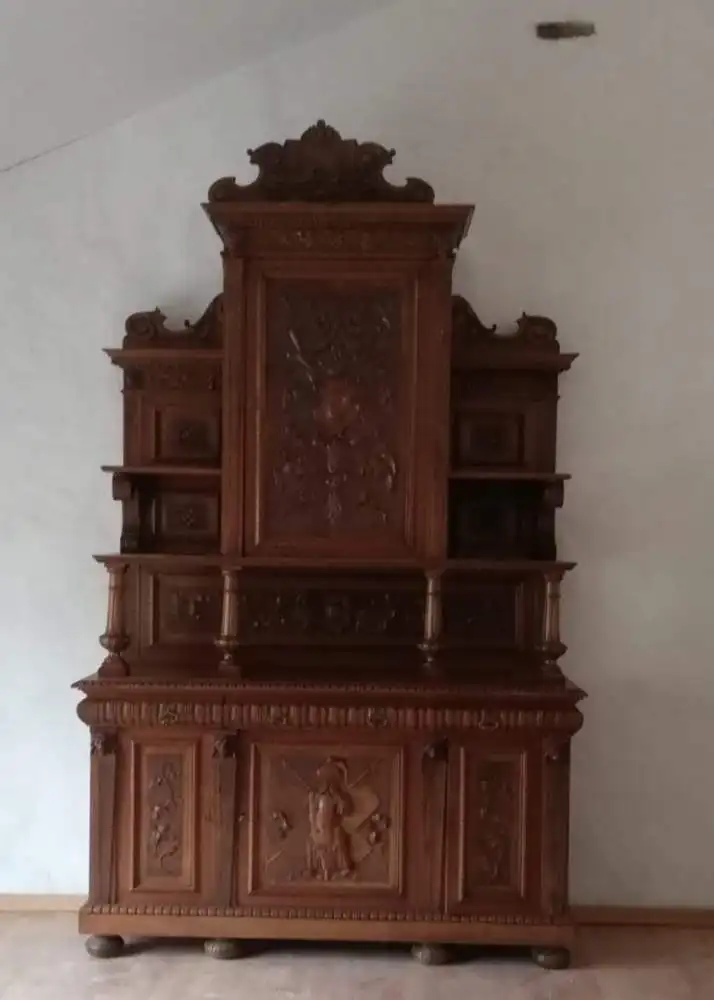 Tabernakel-Buffet ​Monumentales 3-Meter Gründerzeit Tabernakel Buffet! ​(Neorenaissance, ca. 1880). Dieses Prunkstück, ist in einem Super Zustand! 0