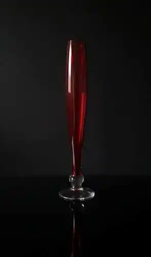 Rubinrot Solifleur – Statement-Vase