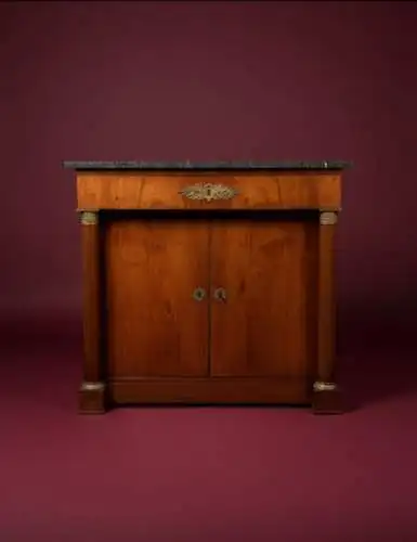 Empire Halbschrank (1810) Kirschholz | Marmorplatte | Vollsäulen | Bestzustand